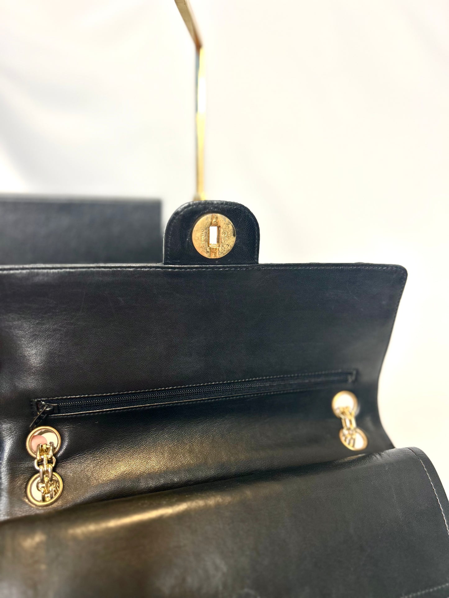 Authentic Medium Chanel Lambskin Classic Flap