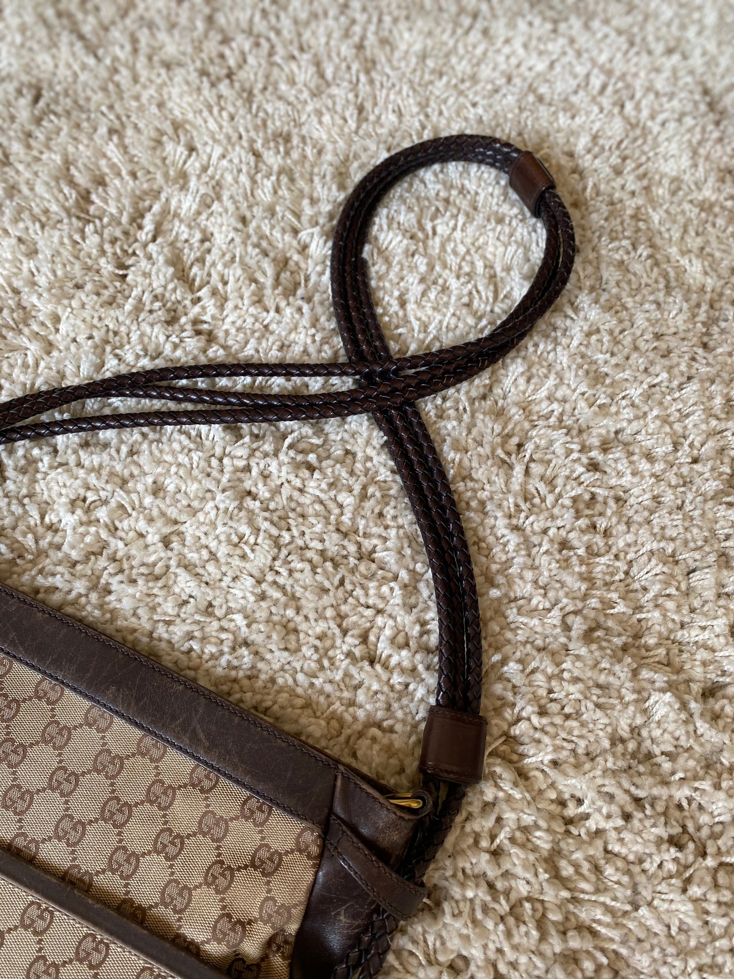 Gucci Messenger / Crossbody Bag