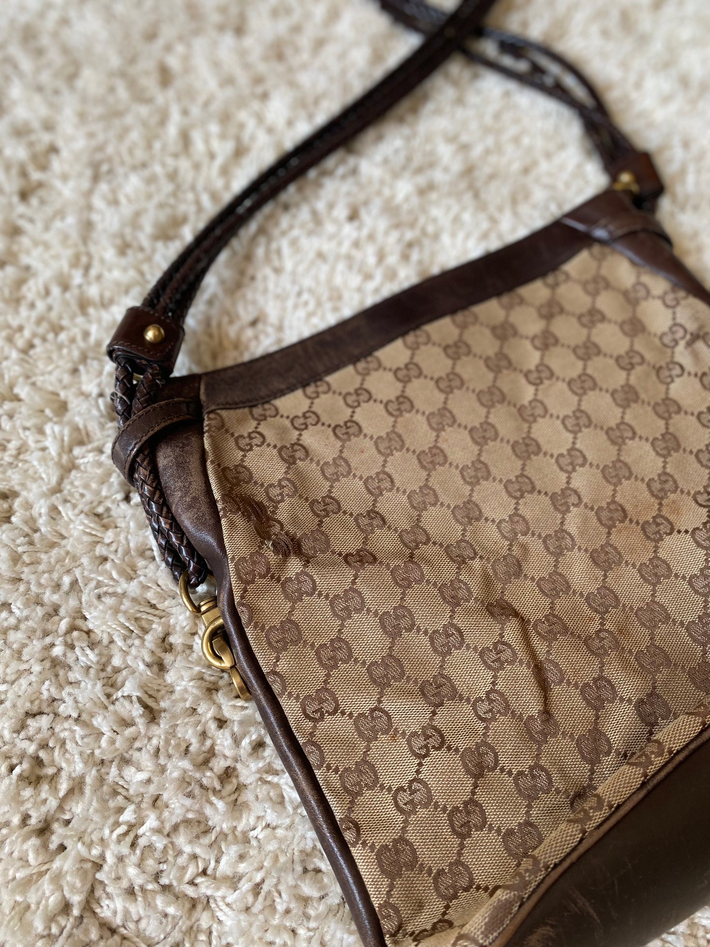 Gucci Messenger / Crossbody Bag