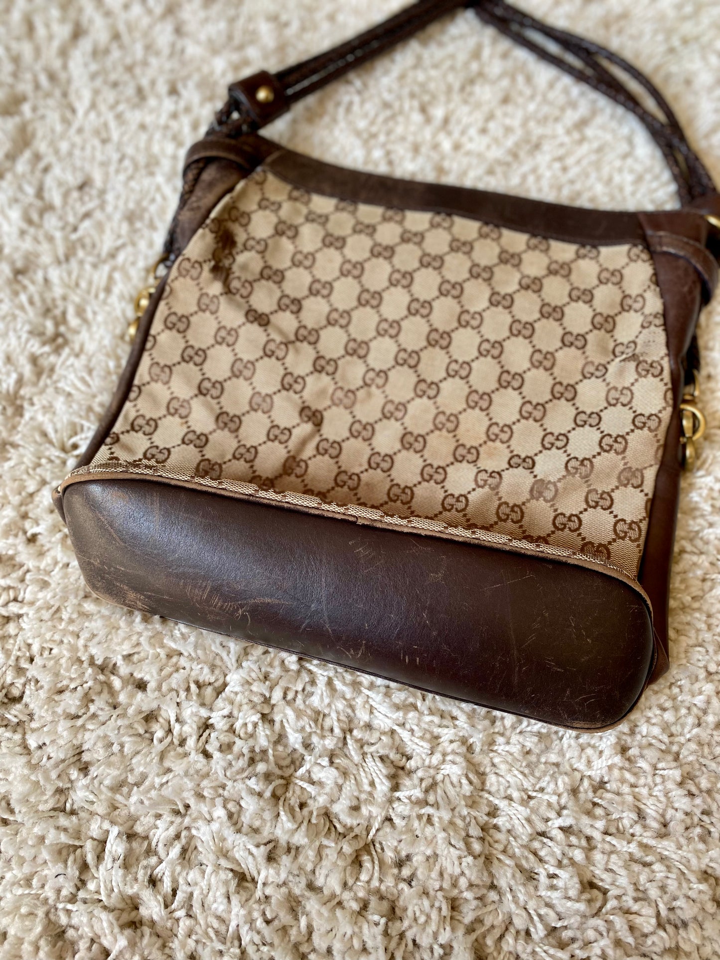 Gucci Messenger / Crossbody Bag